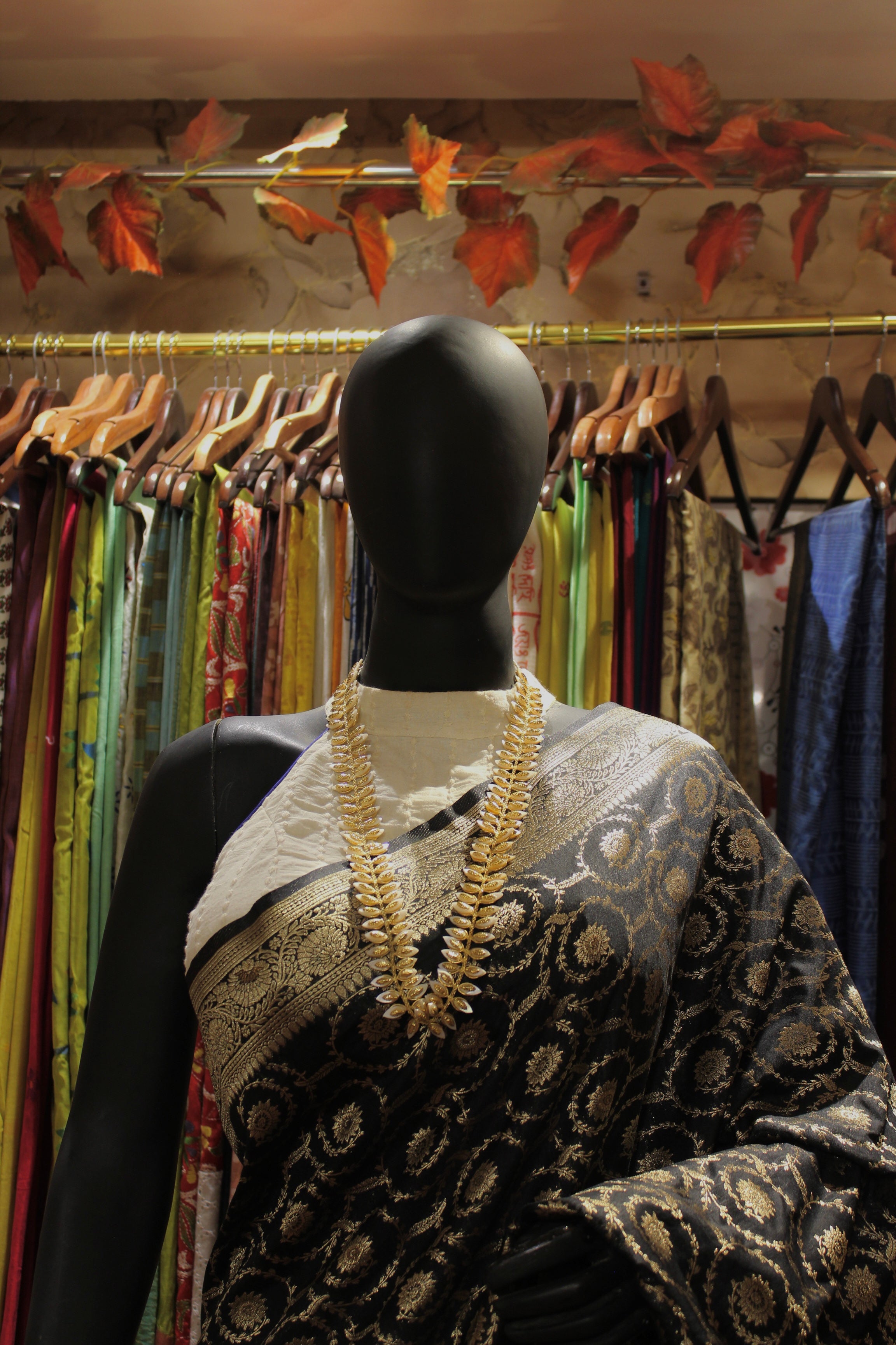 Manipuram Banarasi Silk Saree with Intricate Jal Work