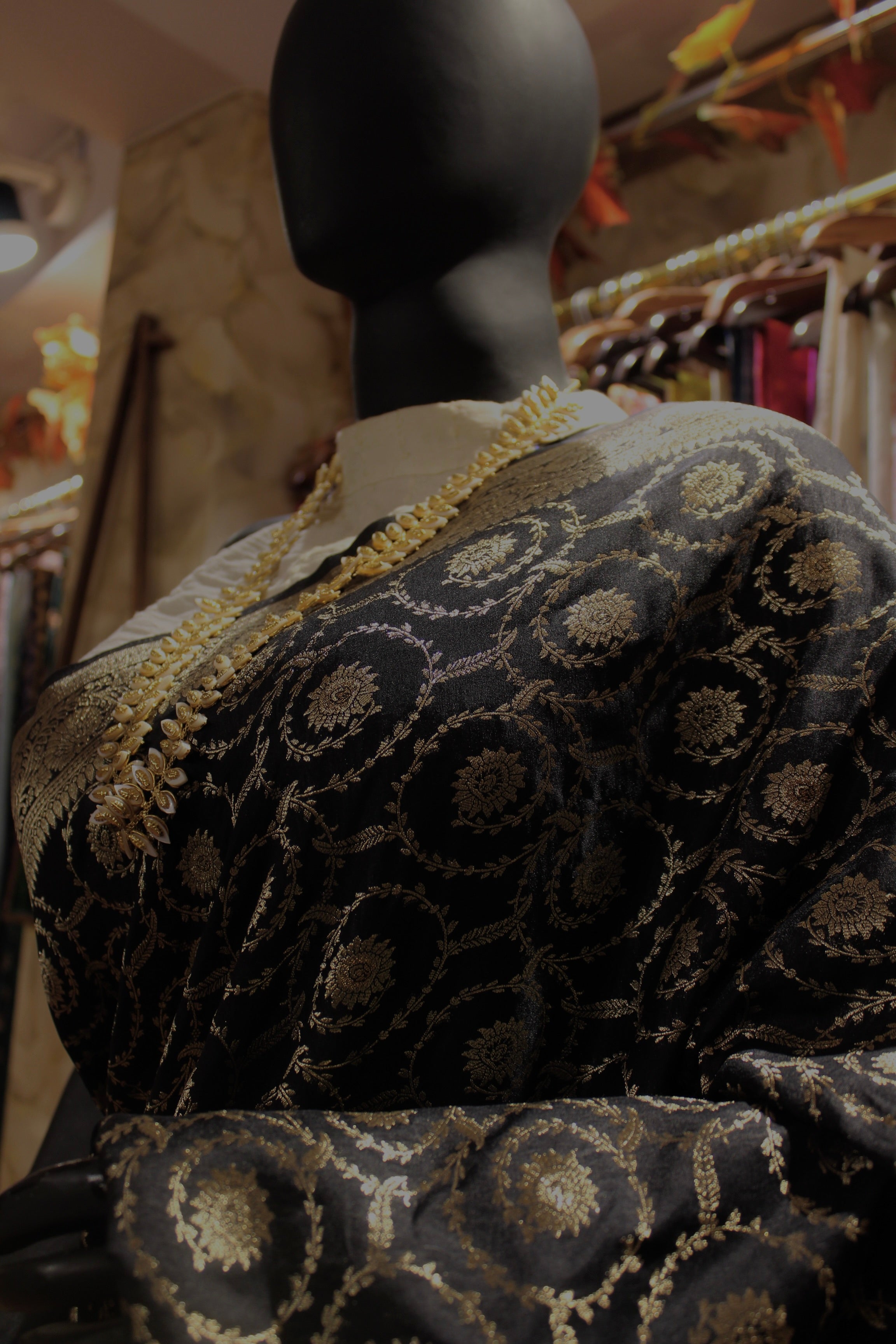 Manipuram Banarasi Silk Saree with Intricate Jal Work