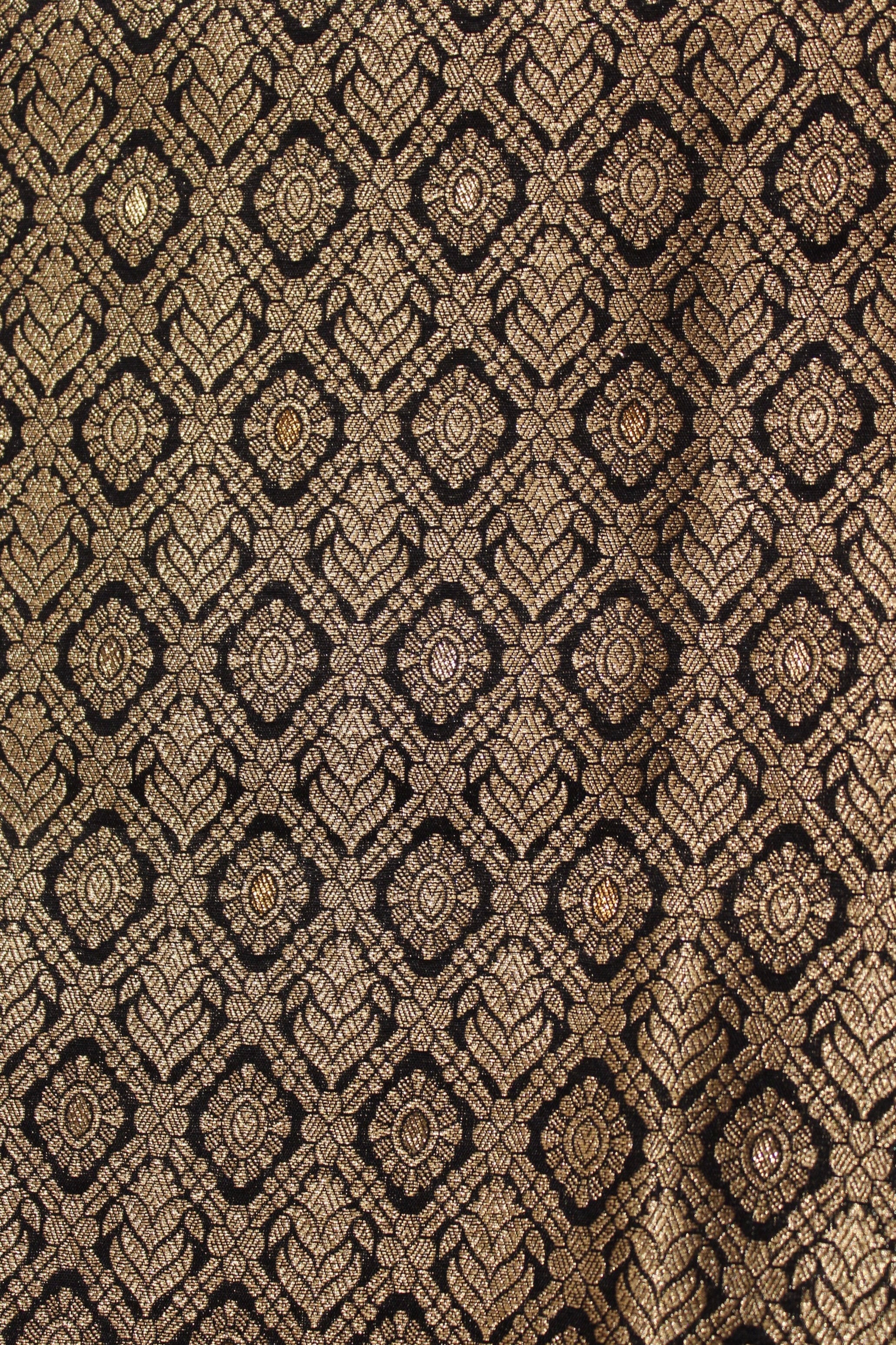 Manipuram Banarasi Silk Saree with Intricate Jal Work