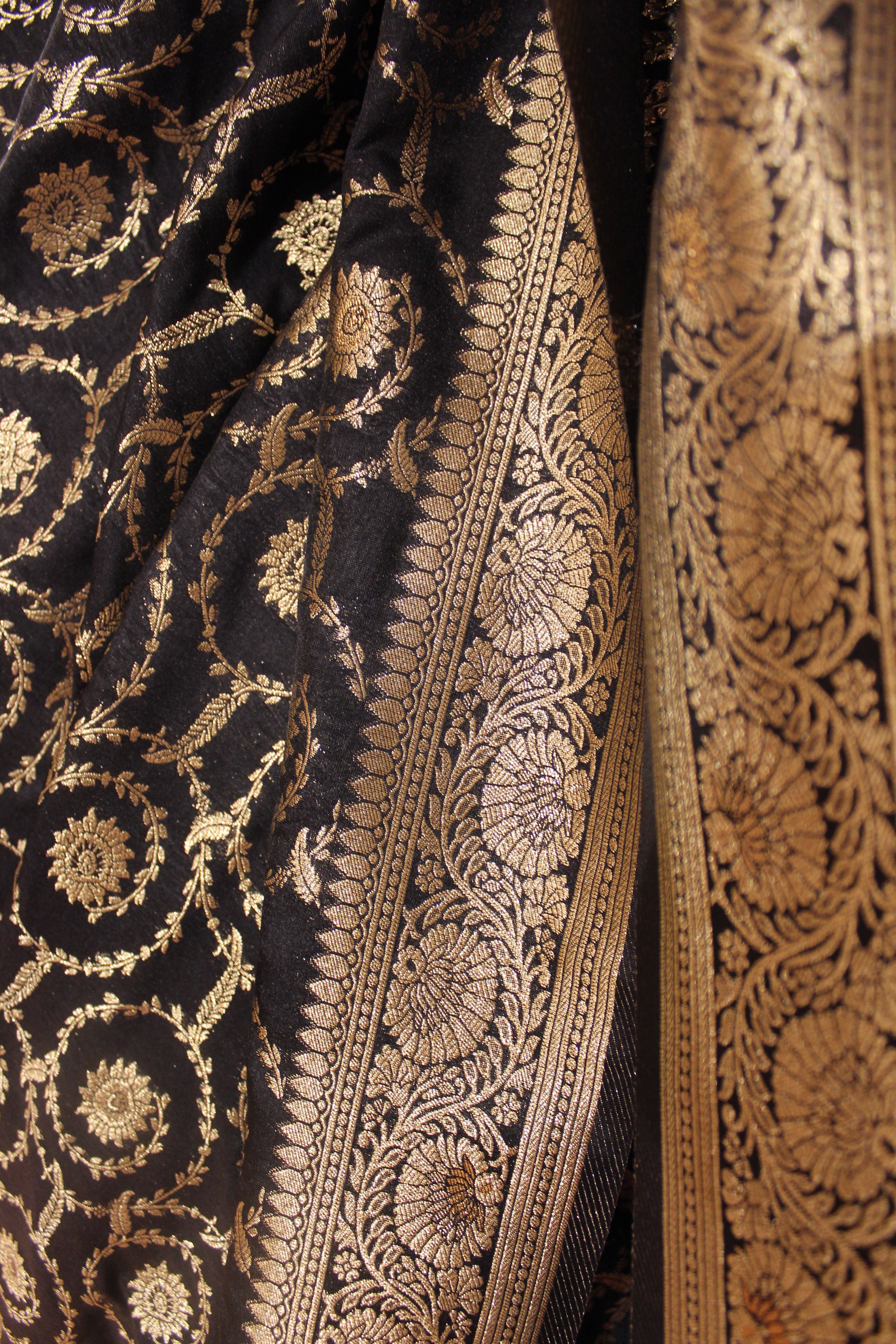 Manipuram Banarasi Silk Saree with Intricate Jal Work