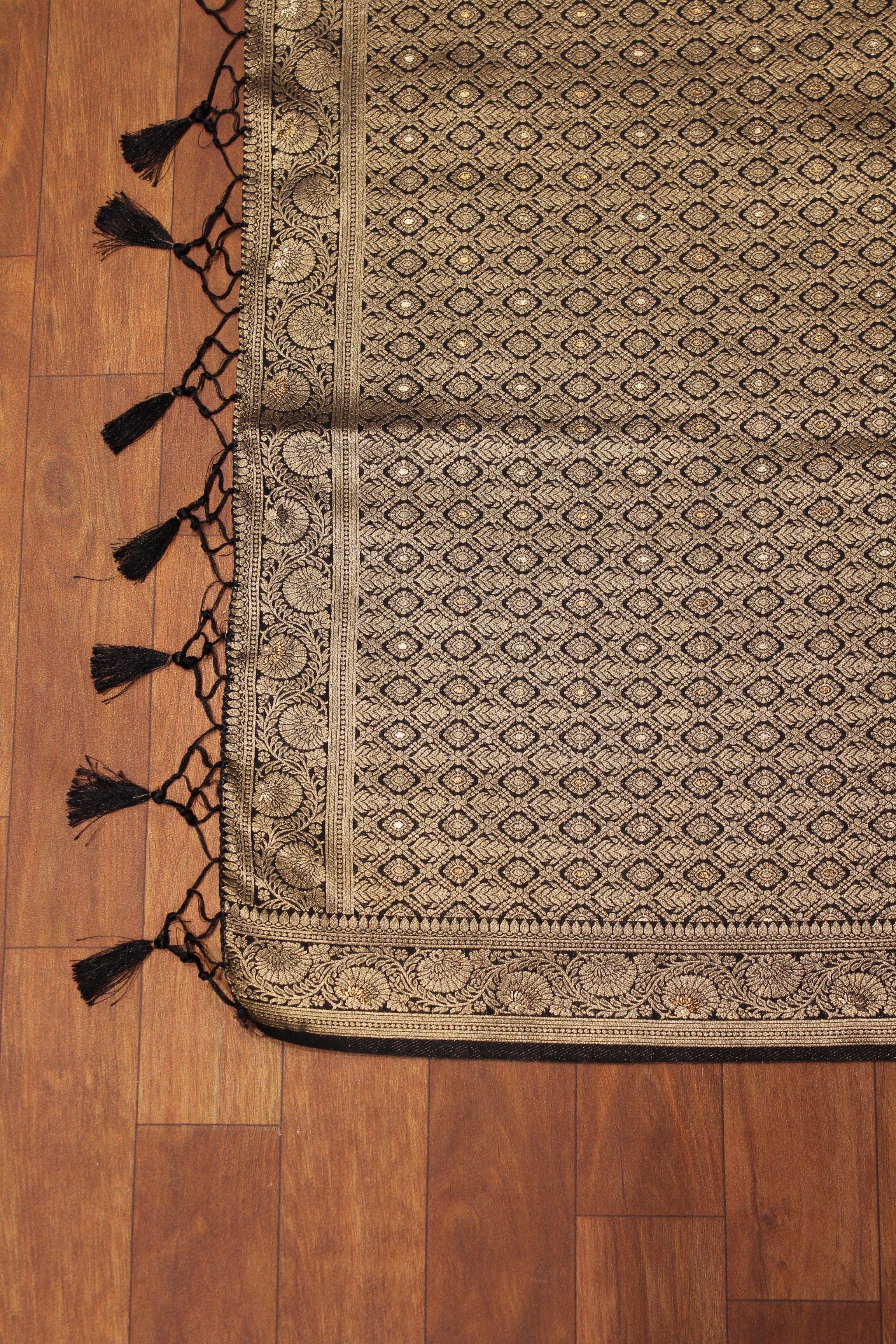 Manipuram Banarasi Silk Saree with Intricate Jal Work